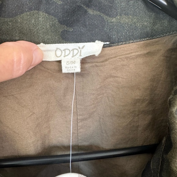 Oddi Women’s Camo Camouflage Utility Jacket Size Small NWT Oddy - Picture 7 of 10